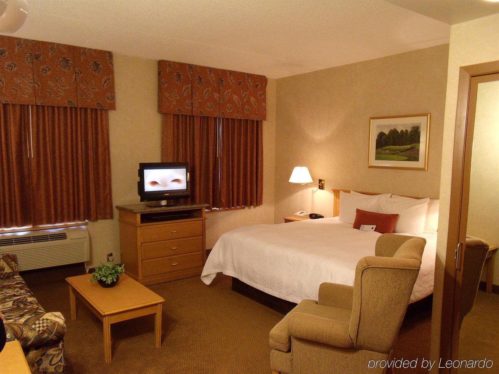 Humphry Inn And Suites Winnipeg Quarto foto